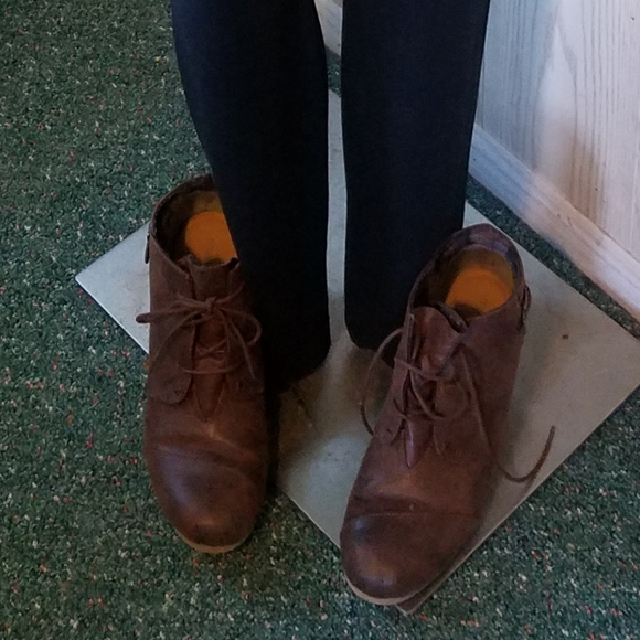 Another cute fall outfit - Picture 8 of 8